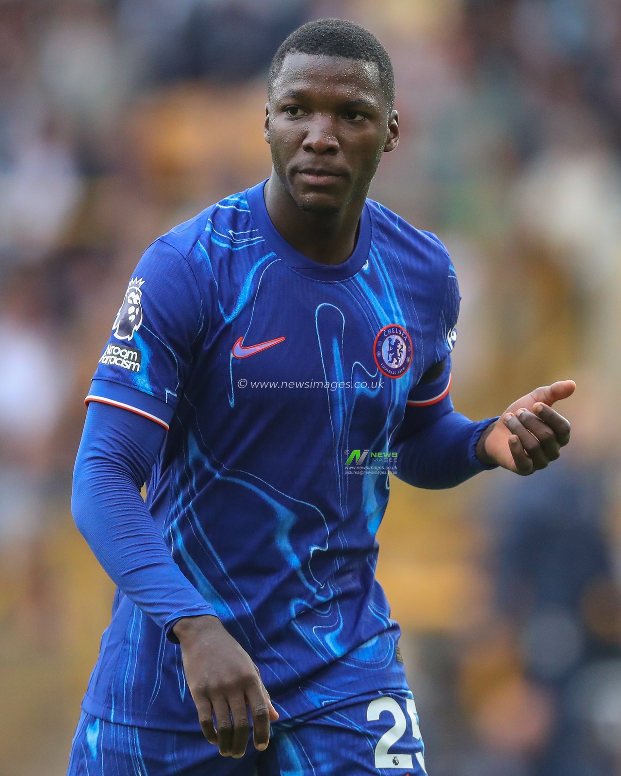 MoisÃ©s Caicedo of Chelsea during the Premier League match Wolverhampton Wanderers vs Chelsea at Molineux, Wolverhampton, United Kingdom, 25th August 2024

(Photo by Gareth Evans/News Images)