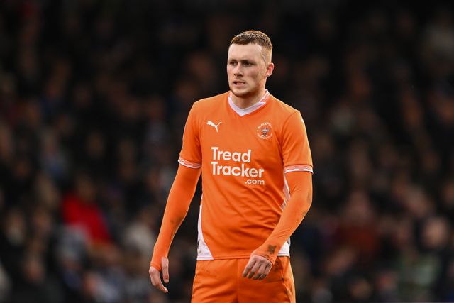 Sonny Carey of Blackpool during the Sky Bet League 1 match Stockport County vs Blackpool at Edgeley Park Stadium, Stockport, United Kingdom, 1st March 2025

(Photo by Craig Thomas/News Images)