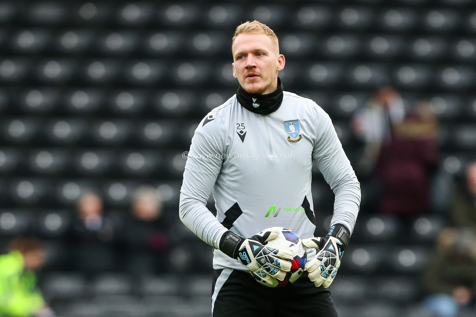 during the Sky Bet League 1 match Derby County vs Sheffield Wednesday at Pride Park Stadium, Derby, United Kingdom, 3rd December 2022

(Photo by Arron Gent/News Images)
