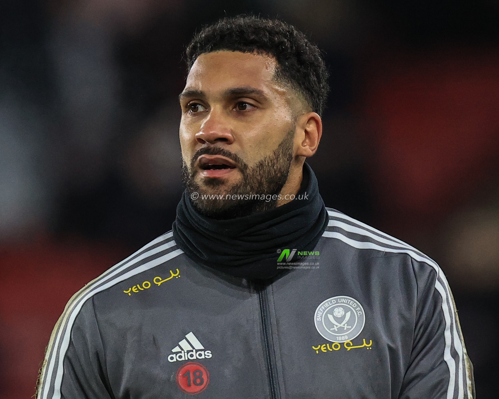 Wes Foderingham #18 of Sheffield United during the pre-game warmup