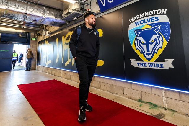 Kelepi Tanginoa of Warrington Wolves arrives during the Betfred Super League Round 3 match Warrington Wolves vs Wakefield Trinity at The Halliwell Jones Stadium, Warrington, United Kingdom on 28 February 2026

(Photo by Alfie Cosgrove/News Images)