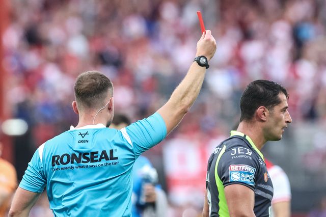 Referee Tom Grant gives Benjamin Garcia of Catalan Dragons a red card and is sent off during the Betfred Super League Round 14 Hull KR vs Catalans Dragons at Sewell Group Craven Park, Kingston upon Hull, United Kingdom, 13th June 2025

(Photo by Mark Cosgrove/News Images)