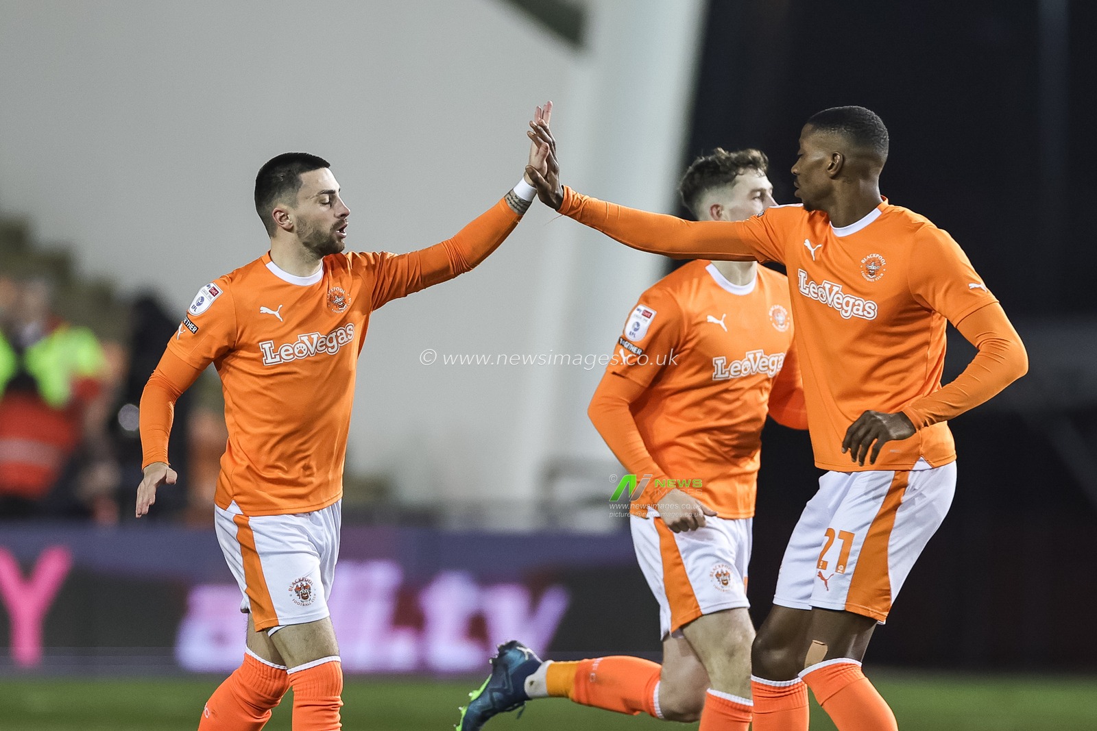 Owen Dale #7 of Blackpool celebrates his goal to make it 1-1 during the Bristol Street Motors Trophy match Blackpool vs Barnsley at Bloomfield Road, Blackpool, United Kingdom, 5th December 2023

(Photo by Mark Cosgrove/News Images)