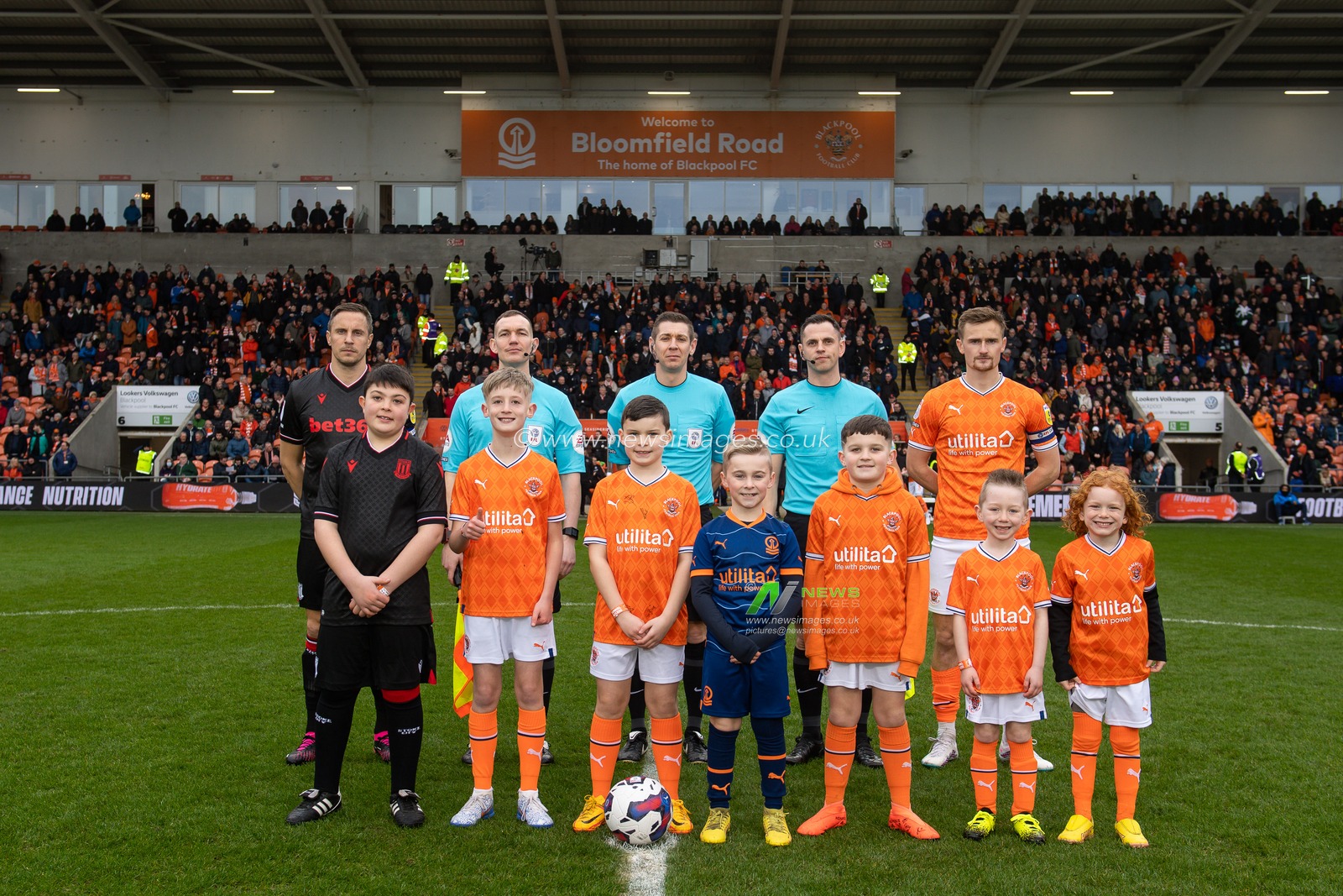 Mascots with captains and match officials ahead of the Sky Bet Championship match Blackpool vs Stoke City at Bloomfield Road, Blackpool, United Kingdom, 18th February 2023

(Photo by Craig Thomas/News Images)