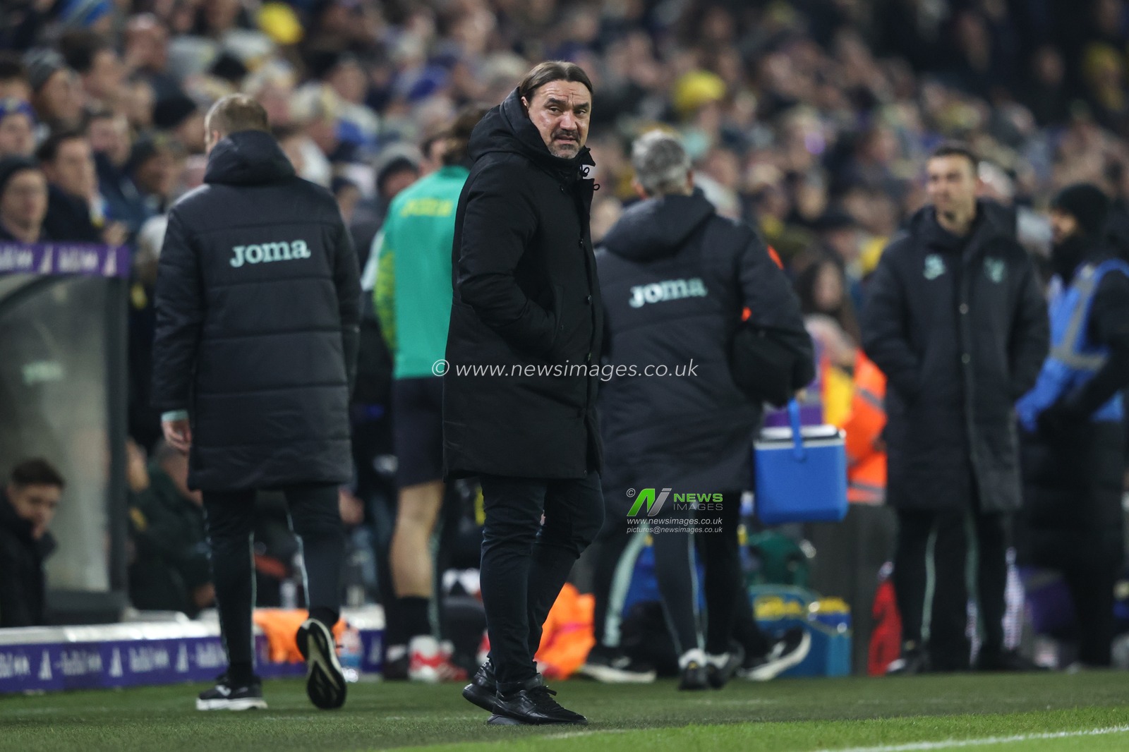 Daniel Farke Manager of Leeds United during the Sky Bet Championship match Leeds United vs Norwich City at Elland Road, Leeds, United Kingdom, 22nd January 2025

(Photo by Alfie Cosgrove/News Images)