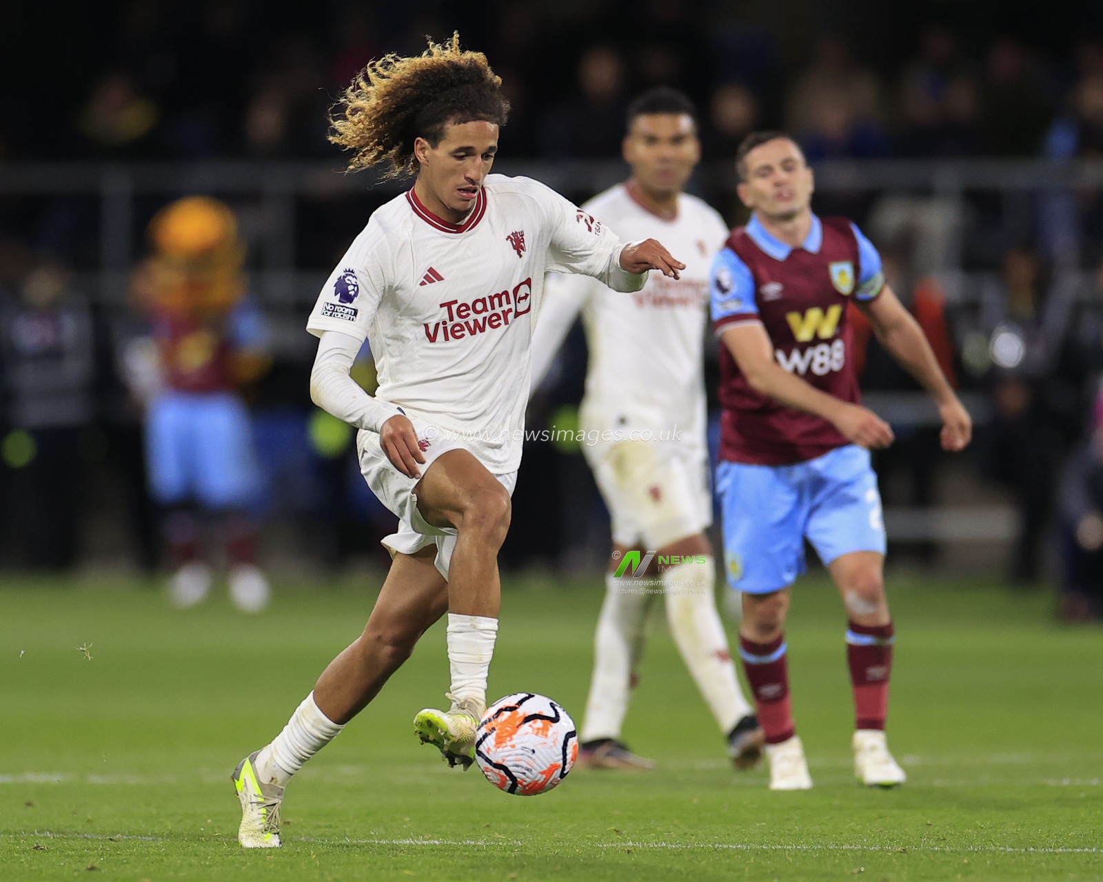 Hannibal Mejbri #46 of Manchester United runs with the ball during the Premier League match Burnley vs Manchester United at Turf Moor, Burnley, United Kingdom, 23rd September 2023

(Photo by Conor Molloy/News Images)