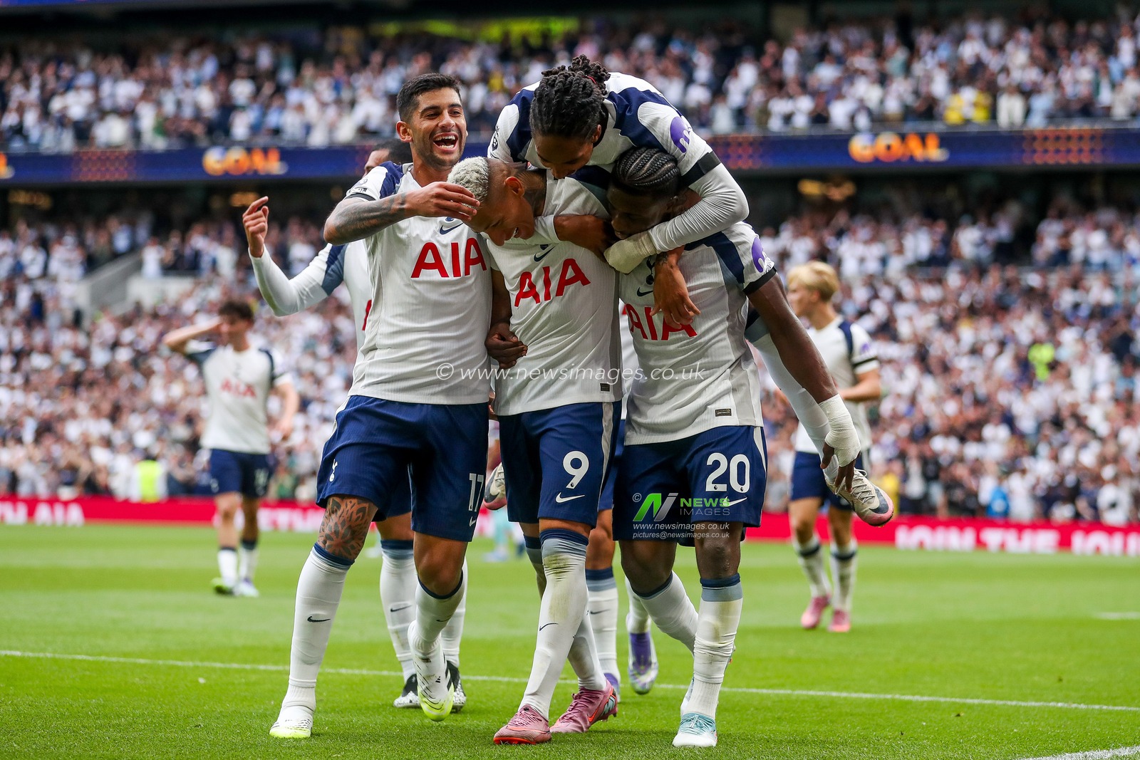 Richarlison of Tottenham Hotspur celebrates his goal with teammates to make it 2-0 during the Premier League match Tottenham Hotspur vs Burnley at Tottenham Hotspur Stadium, London, United Kingdom, 16th August 2025

(Photo by Izzy Poles/News Images)