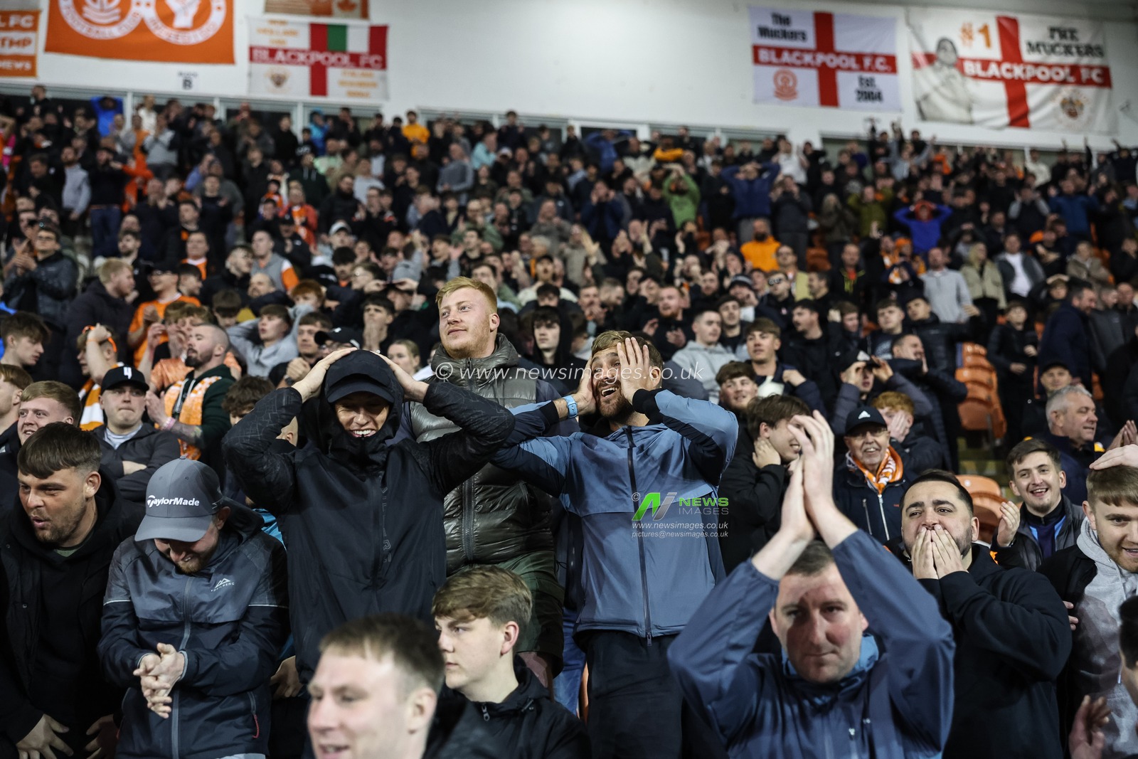 Blackpool fans reactions during the Sky Bet League 1 match Blackpool vs Reading at Bloomfield Road, Blackpool, United Kingdom, 1st April 2025

(Photo by Mark Cosgrove/News Images)