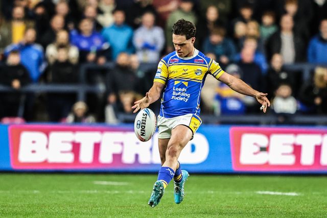 Brodie Croft of Leeds Rhinos kicks the ball during the Betfred Super League round 26 match Leeds Rhinos vs Catalans Dragons at Headingley Stadium, Leeds, United Kingdom, 11th September 2025

(Photo by Alfie Cosgrove/News Images)