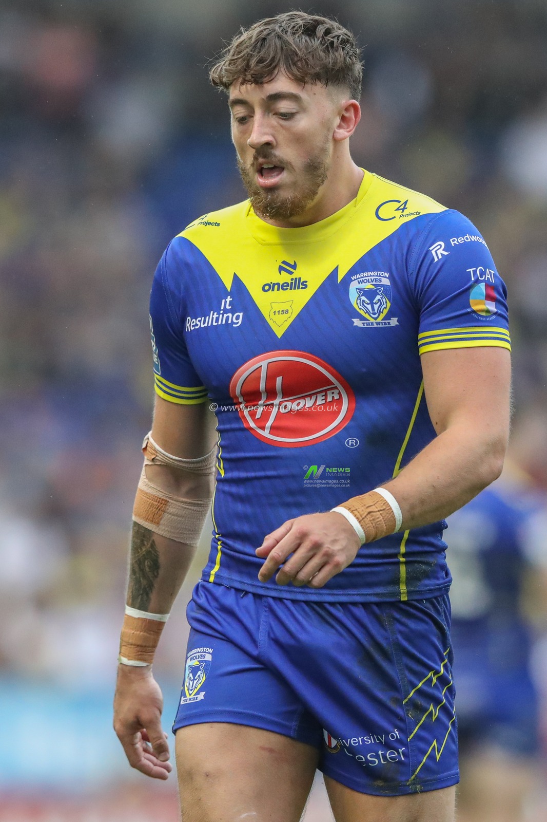 Matty Ashton of Warrington Wolves during the Betfred Super League Round 25 match Warrington Wolves vs St Helens at Halliwell Jones Stadium, Warrington, United Kingdom, 7th September 2024

(Photo by Alfie Cosgrove/News Images)