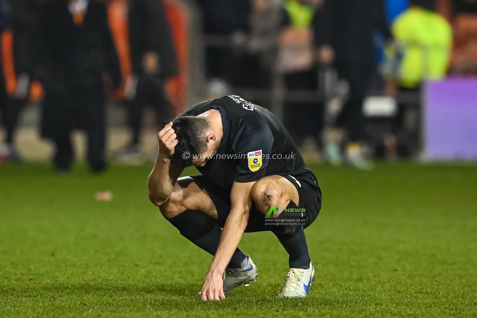 Matty Pearson #4 of Huddersfield Town is dejected at the end of the Sky Bet Championship match Blackpool vs Huddersfield Town at Bloomfield Road, Blackpool, United Kingdom, 7th February 2023

(Photo by Craig Thomas/News Images)