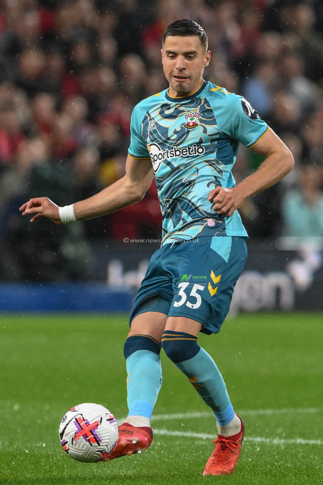 Jan Bednarek #35 of Southampton passes the ball during the Premier League match Nottingham Forest vs Southampton at City Ground, Nottingham, United Kingdom, 8th May 2023

(Photo by Craig Thomas/News Images)