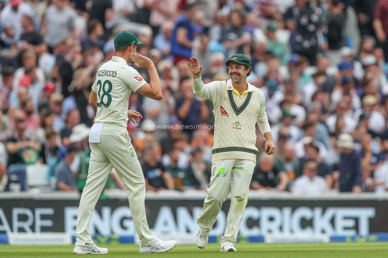 Travis Head of Australia celebrates the dismissal of Chris Woakes of England during the LV= Insurance Ashes Fifth Test Series Day One England v Australia at The Kia Oval, London, United Kingdom, 27th July 2023

(Photo by Gareth Evans/News Images)