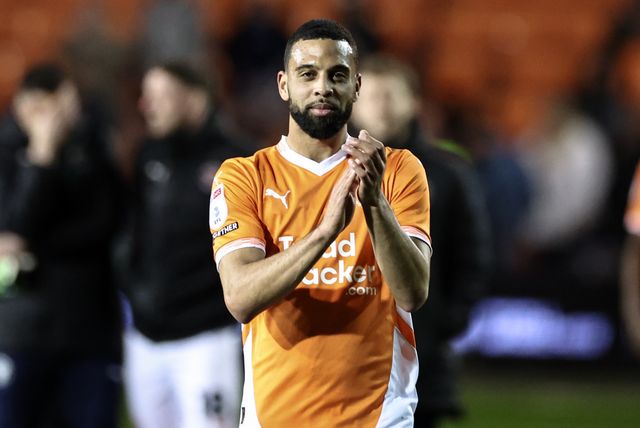 CJ Hamilton of Blackpool applauds the fans after the final whistle during the Sky Bet League 1 match Blackpool vs Reading at Bloomfield Road, Blackpool, United Kingdom, 1st April 2025

(Photo by Mark Cosgrove/News Images)