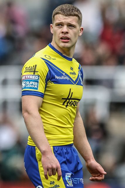 Jake Thewlis of Warrington Wolves during the Betfred Magic Weekend 2025 match Wigan Warriors vs Warrington Wolves at St. James's Park, Newcastle, United Kingdom, 4th May 2025

(Photo by Mark Cosgrove/News Images)