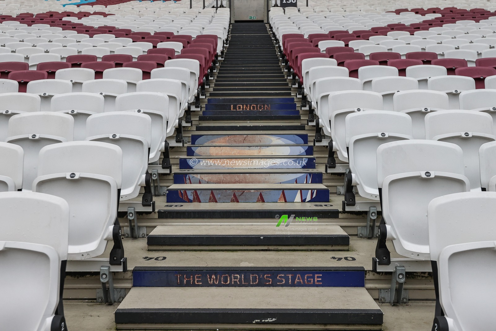 A general view of the London Stadium ahead of the Premier League match West Ham United vs Brighton and Hove Albion at London Stadium, London, United Kingdom, 21st December 2024

(Photo by Alfie Cosgrove/News Images)