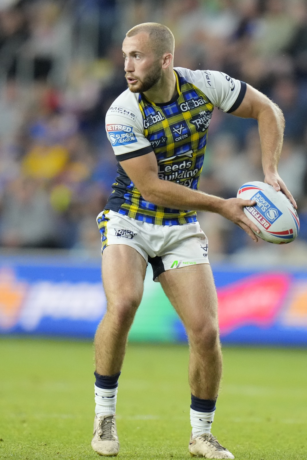 Jarrod Oâ€™Connor #14 of Leeds Rhinos during the Betfred Super League Round 16 match Leeds Rhinos vs Huddersfield Giants at Headingley Stadium, Leeds, United Kingdom, 23rd June 2023

(Photo by Steve Flynn/News Images)