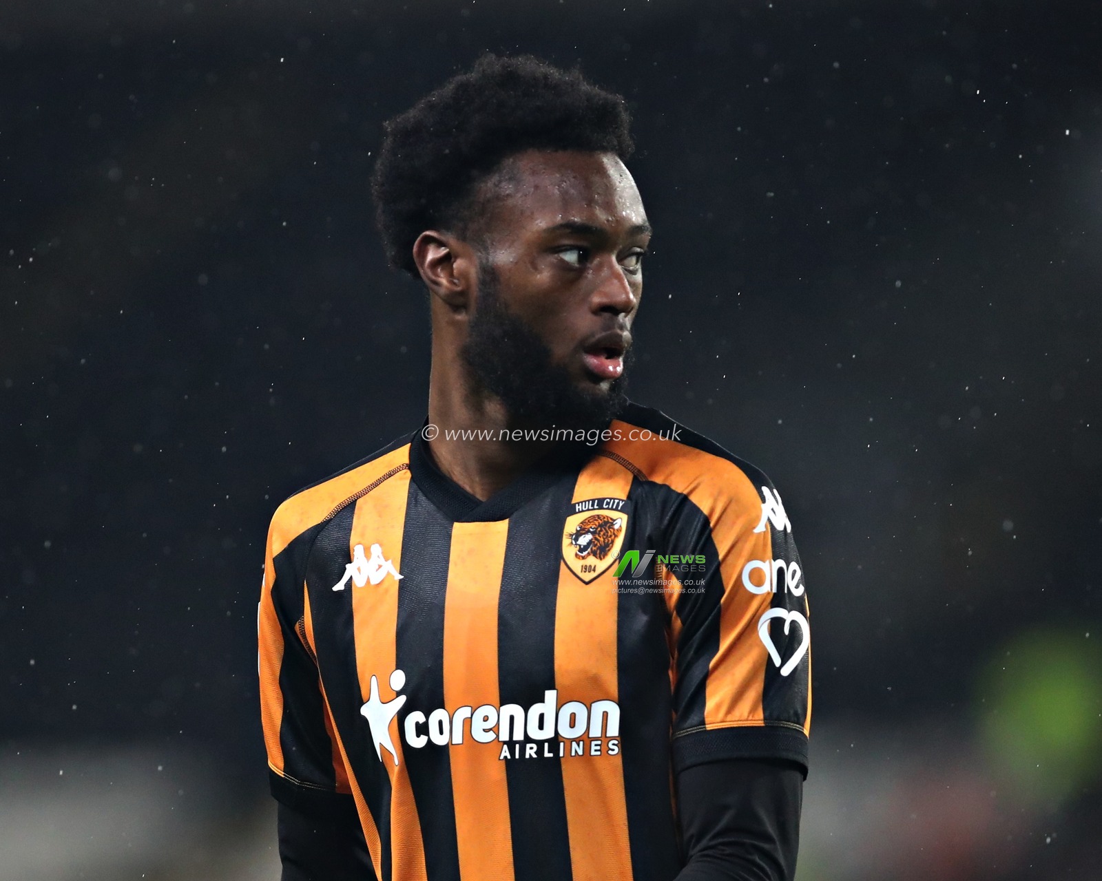 Abu Kamara of Hull City during the Sky Bet Championship match Hull City vs Oxford United at MKM Stadium, Hull, United Kingdom, 12th March 2025

(Photo by Sam Eaden/News Images)