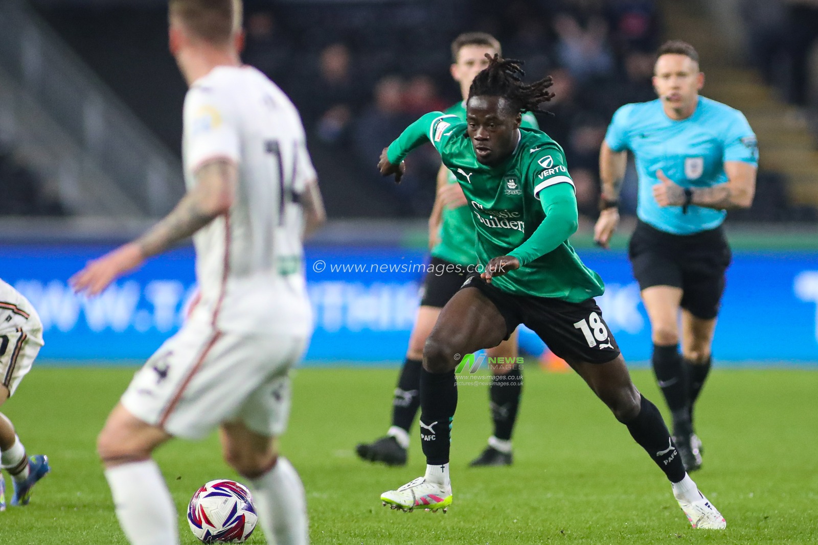 Darko Gyabi of Plymouth Argyle during the Sky Bet Championship match Swansea City vs Plymouth Argyle at Swansea.com Stadium, Swansea, United Kingdom, 9th April 2025

(Photo by Andrew Lewis/News Images)