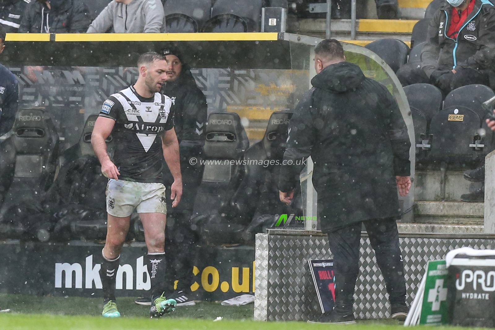 Luke Gale (7) of Hull FC walks back to the changing rooms after receiving his red card