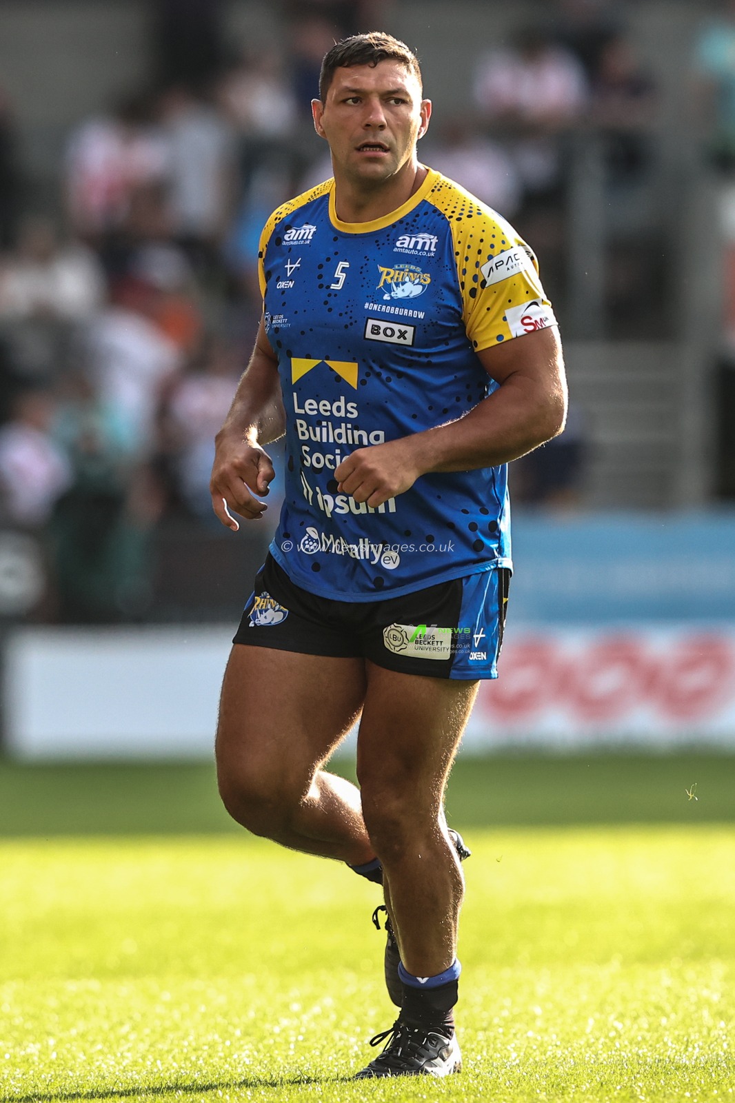 Ryan Hall of Leeds Rhinos during pre-game warm up during the Betfred Super League round 15 match St Helens vs Leeds Rhinos at Totally Wicked Stadium, St Helens, United Kingdom, 20th June 2025

(Photo by Alfie Cosgrove/News Images)