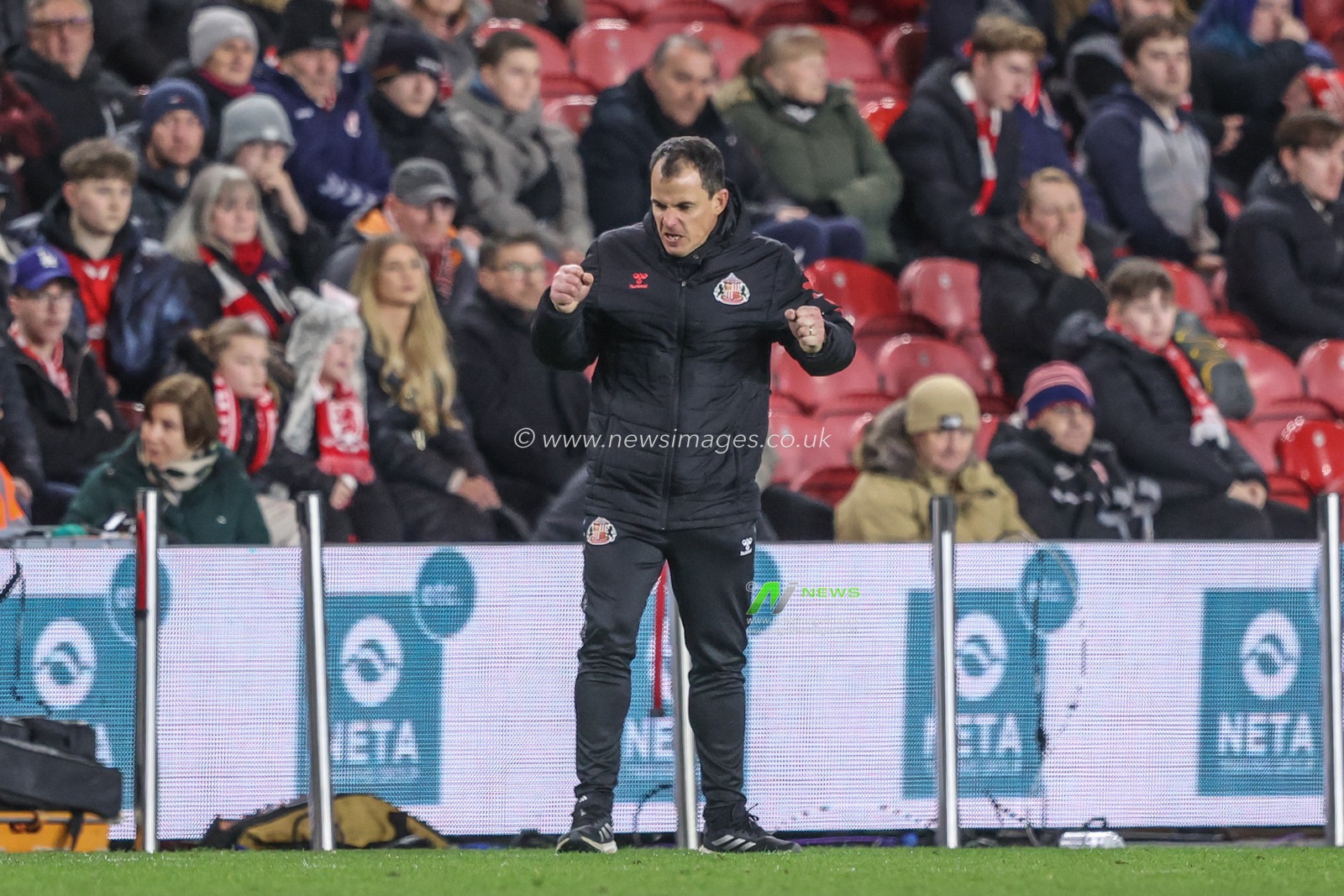 RÃ©gis Le Bris manager of Sunderland celebrates as the referee blows the final whistle during the Sky Bet Championship match Middlesbrough vs Sunderland at Riverside Stadium, Middlesbrough, United Kingdom, 3rd February 2025

(Photo by Alfie Cosgrove/News Images)
