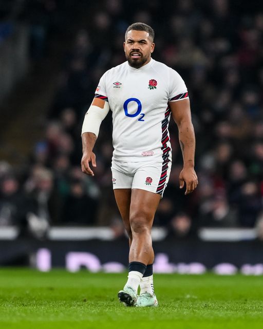 Ollie Lawrence of England during the 2025 Guinness 6 Nations match England vs France at Allianz Stadium,, Twickenham, United Kingdom, 8th February 2025

(Photo by Craig Thomas/News Images)