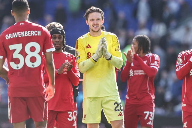 Liverpool goalkeeper Freddie Woodman applauds the fans after the game during the Premier League match Everton vs Liverpool at Hill Dickinson Stadium, Liverpool, United Kingdom on 19 April 2026

(Photo by Alfie Cosgrove/News Images)