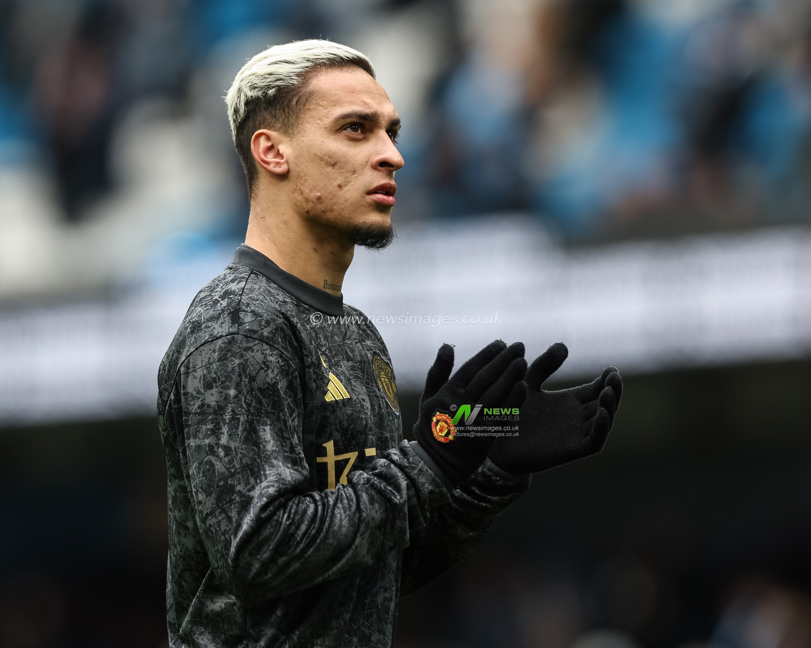 Antony of Manchester United during the Premier League match Manchester City vs Manchester United at Etihad Stadium, Manchester, United Kingdom, 3rd March 2024

(Photo by Mark Cosgrove/News Images)