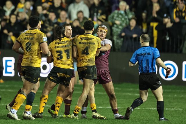 Betfred Super League Round 3 Castleford Tigers v Huddersfield Giants