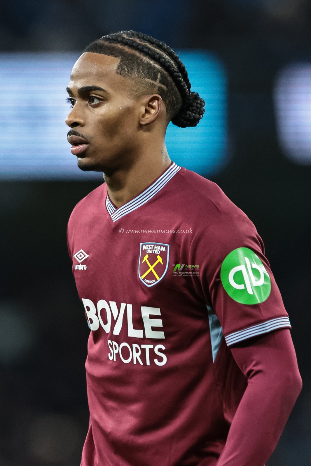 Crysencio Summerville of West Ham United during the Premier League match Manchester City vs West Ham United at Etihad Stadium, Manchester, United Kingdom, 20th December 2025

(Photo by Mark Cosgrove/News Images)

*** GER AUT SUI OUT ***