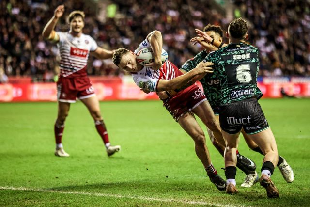 Jai Field of Wigan Warriors goes over for a try during the Betfred Super League match Wigan Warriors vs Leigh Leopards at The Brick Community Stadium, Wigan, United Kingdom on 26 February 2026

(Photo by Alfie Cosgrove/News Images)