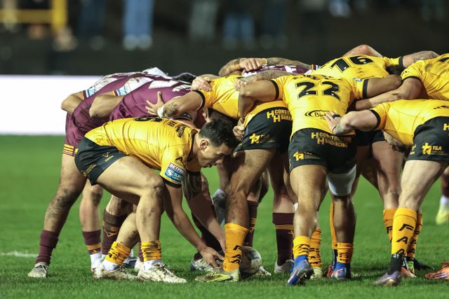 Betfred Super League Round 3 Castleford Tigers v Huddersfield Giants