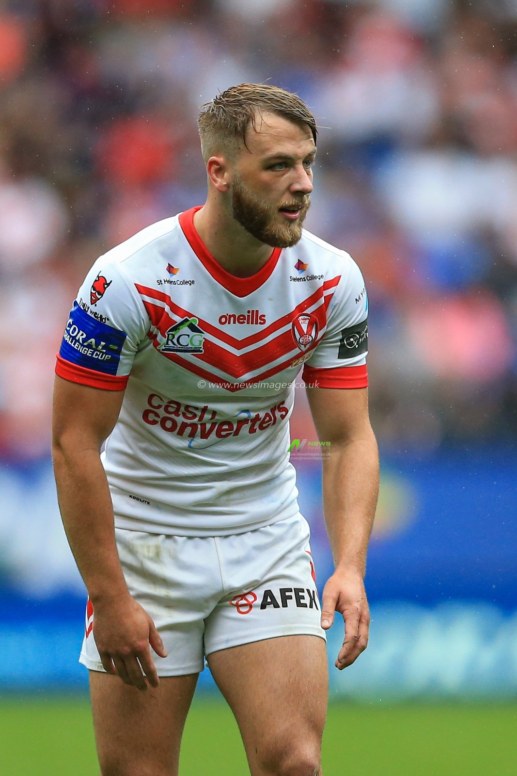 27th July 2019 , University of Bolton Stadium, Bolton, England; 2019 Coral Challenge Cup Semi-Final, St Helens vs Halifax RLFC ; 
Danny Richardson (7) of St Helens during the game 

Credit: Mark Cosgrove/News Images