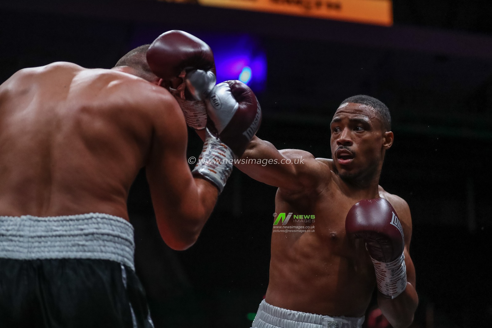 Nicolie Campbell lands a right jab in the Nicolie Campbell vs Frane Radnic fight at the Sunny Edwards vs Felix Alvarado card at Utilita Arena, Sheffield, United Kingdom, 11th November 2022

(Photo by Gareth Evans/News Images)