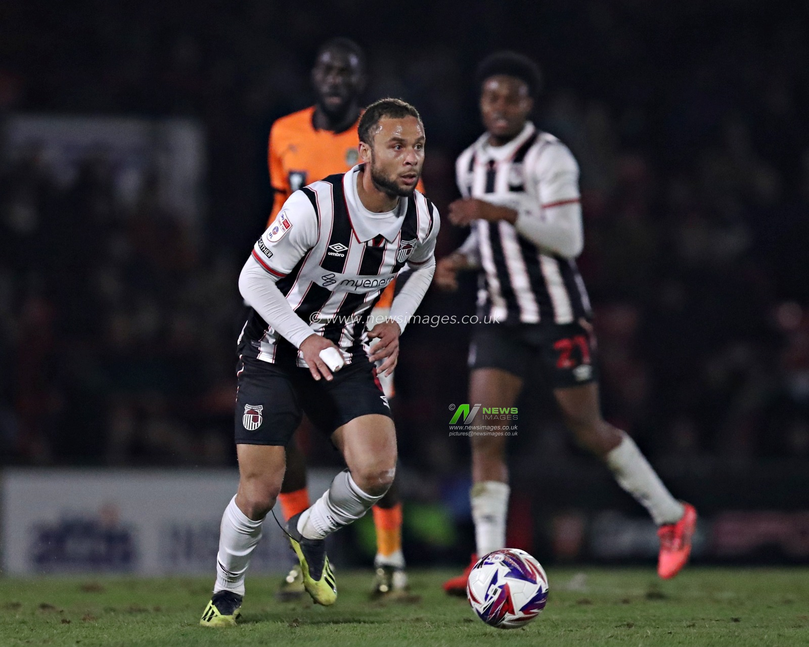 Curtis Thompson of Grimsby Town during the Sky Bet League 2 match Grimsby Town vs Notts County at Blundell Park, Cleethorpes, United Kingdom, 11th March 2025

(Photo by Sam Eaden/News Images)