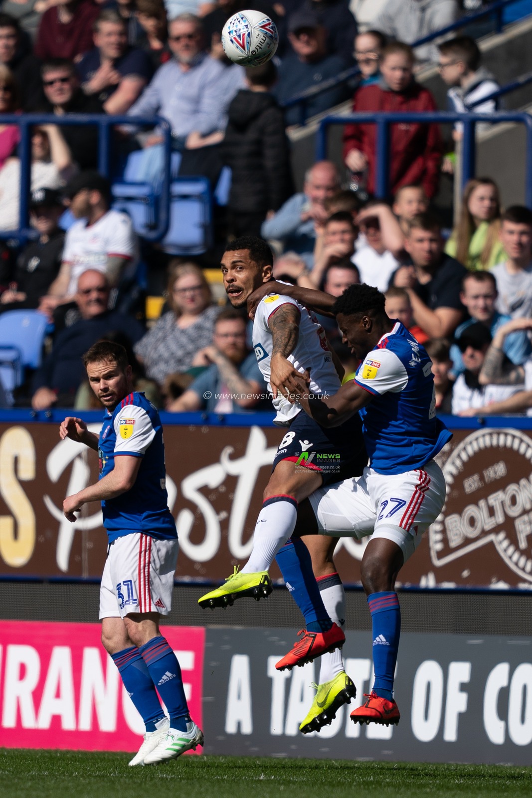 Bolton Wanderers Clayton Donaldson battles with Ipswich Town Josh Emmanuel

6th April 2019 , University of Bolton Stadium, Bolton, England;  Sky bet Championship Football, Bolton Wanderers vs Ipswich Town 

Credit: Terry Donnelly/News Images