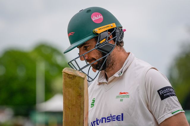 Stephen Eskinazi walks off at lunch after scoring his 100 during the County Championship Division One day 3 Leicestershire vs Nottinghamshire at Grace Road, Leicester, United Kingdom on 03 May 2026

(Photo by Maynard Manyowa/News Images)