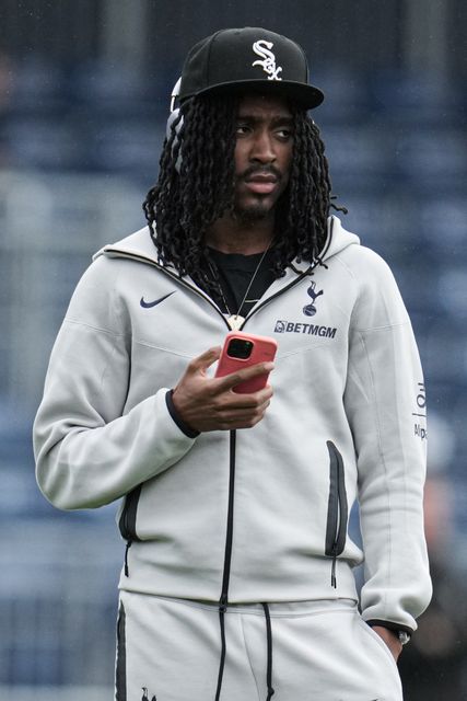 Djed Spence of Tottenham Hotspur ahead of the Pre-season friendly match Luton Town vs Tottenham Hotspur at Kenilworth Road, Luton, United Kingdom, 26th July 2025

(Photo by Harvey Murphy/News Images)