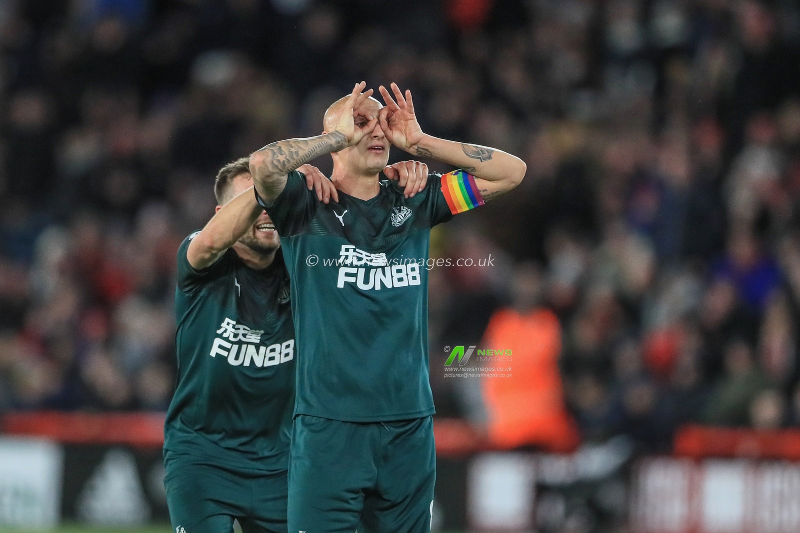 5th December 2019, Bramall Lane, Sheffield, England; Premier League, Sheffield United v Newcastle United : Jonjo Shelvey (8) of Newcastle United celebrates his goal to make it 2-0

Credit: Mark Cosgrove/News Images