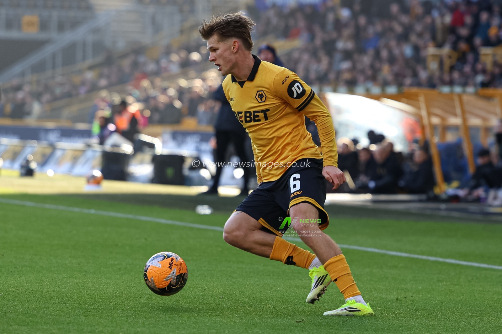 David Moller Wolfe of Wolverhampton Wanderers during the Emirates FA Cup Third Round match Wolverhampton Wanderers vs Shrewsbury Town at Molineux, Wolverhampton, United Kingdom, 10th January 2026

(Photo by Euan Manning/News Images)