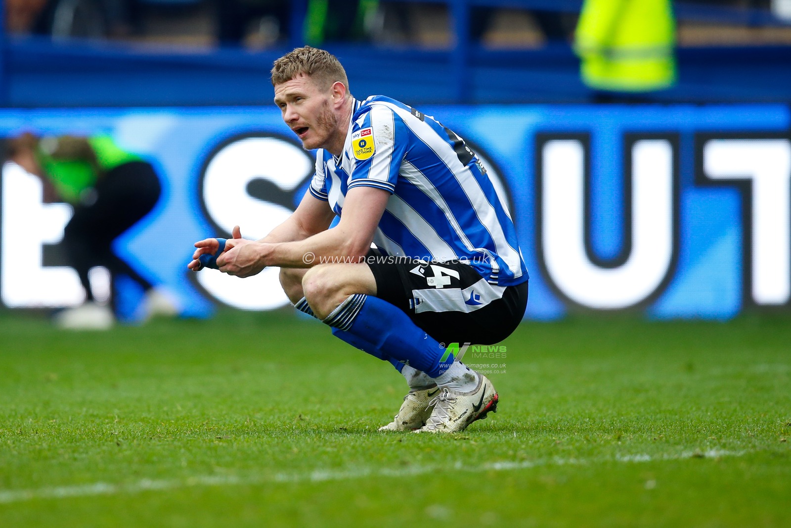 Michael Smith #24 of Sheffield Wednesday looking dejected after the Sky Bet League 1 match Sheffield Wednesday vs Lincoln City at Hillsborough, Sheffield, United Kingdom, 1st April 2023

(Photo by Ben Early/News Images)
