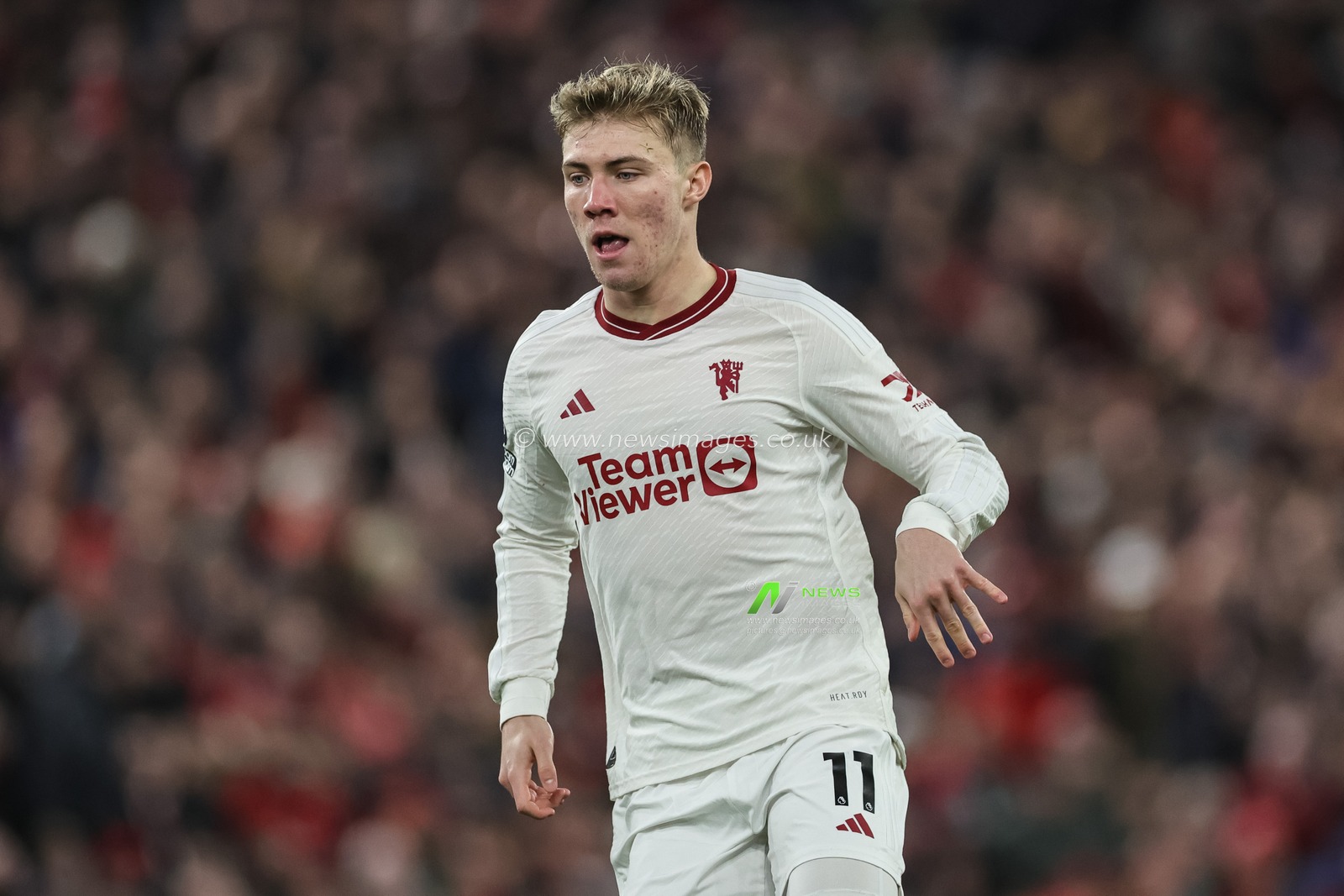 Rasmus HÃ¸jlund of Manchester United during the Premier League match Liverpool vs Manchester United at Anfield, Liverpool, United Kingdom, 17th December 2023

(Photo by Mark Cosgrove/News Images)