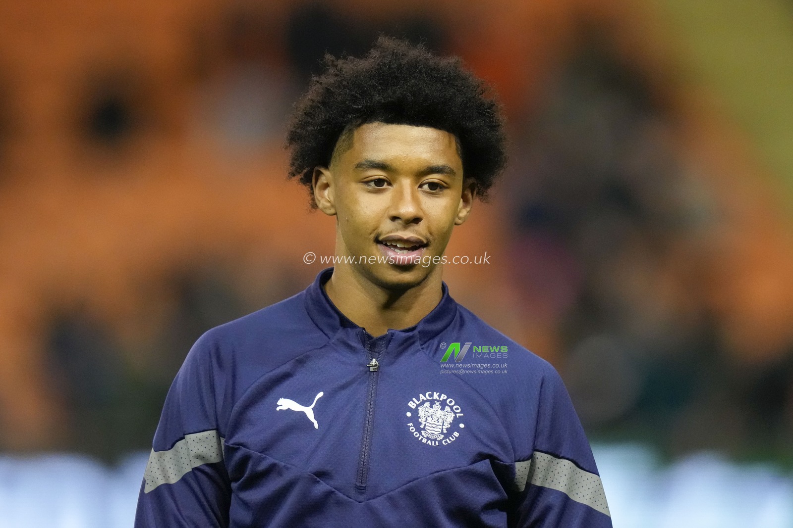 Tayt Trusty #42 of Blackpool warms up before the Sky Bet Championship match Blackpool vs Hull City at Bloomfield Road, Blackpool, United Kingdom, 19th October 2022

(Photo by Steve Flynn/News Images)