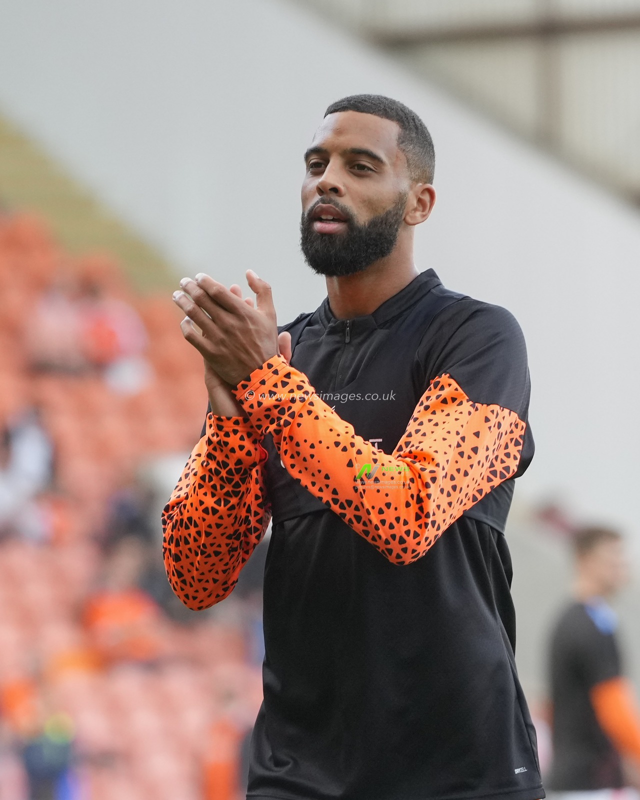 CJ Hamilton #22 of Blackpool salutes the fans before the Sky Bet League 1 match Blackpool vs Port Vale at Bloomfield Road, Blackpool, United Kingdom, 15th August 2023

(Photo by Steve Flynn/News Images)