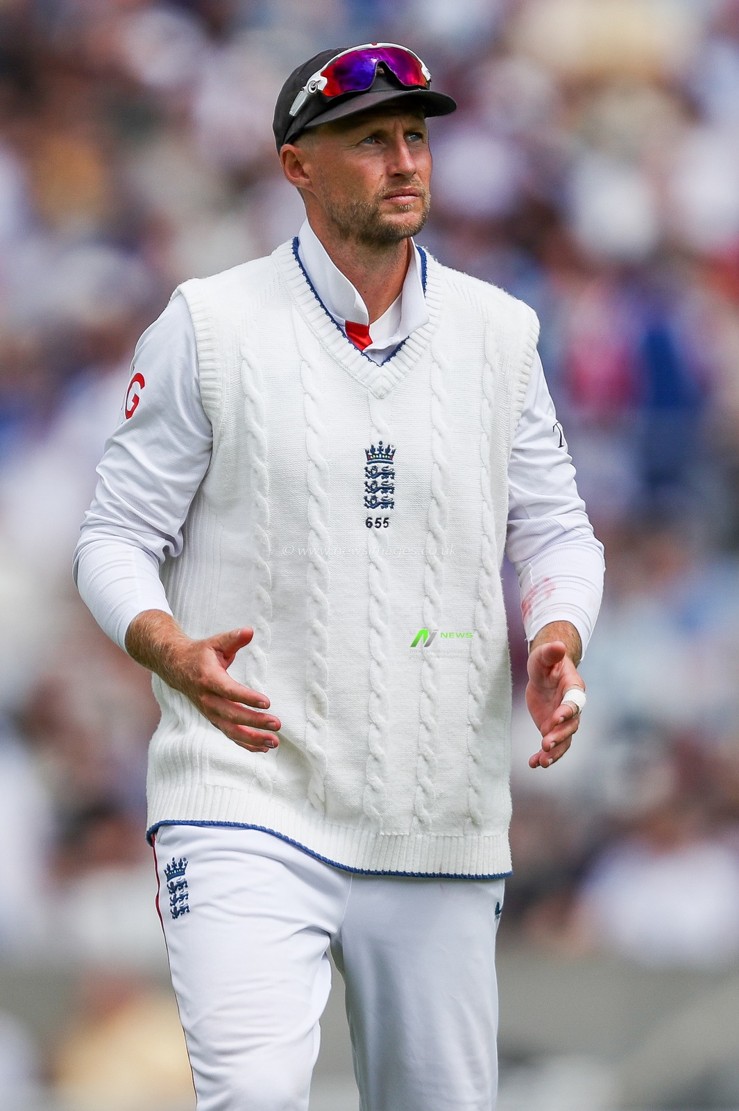 Joe Root of England looks on during the 5th Rothesay Test Match Day 3 England vs India at The Kia Oval, London, United Kingdom, 2nd August 2025

(Photo by Izzy Poles/News Images)