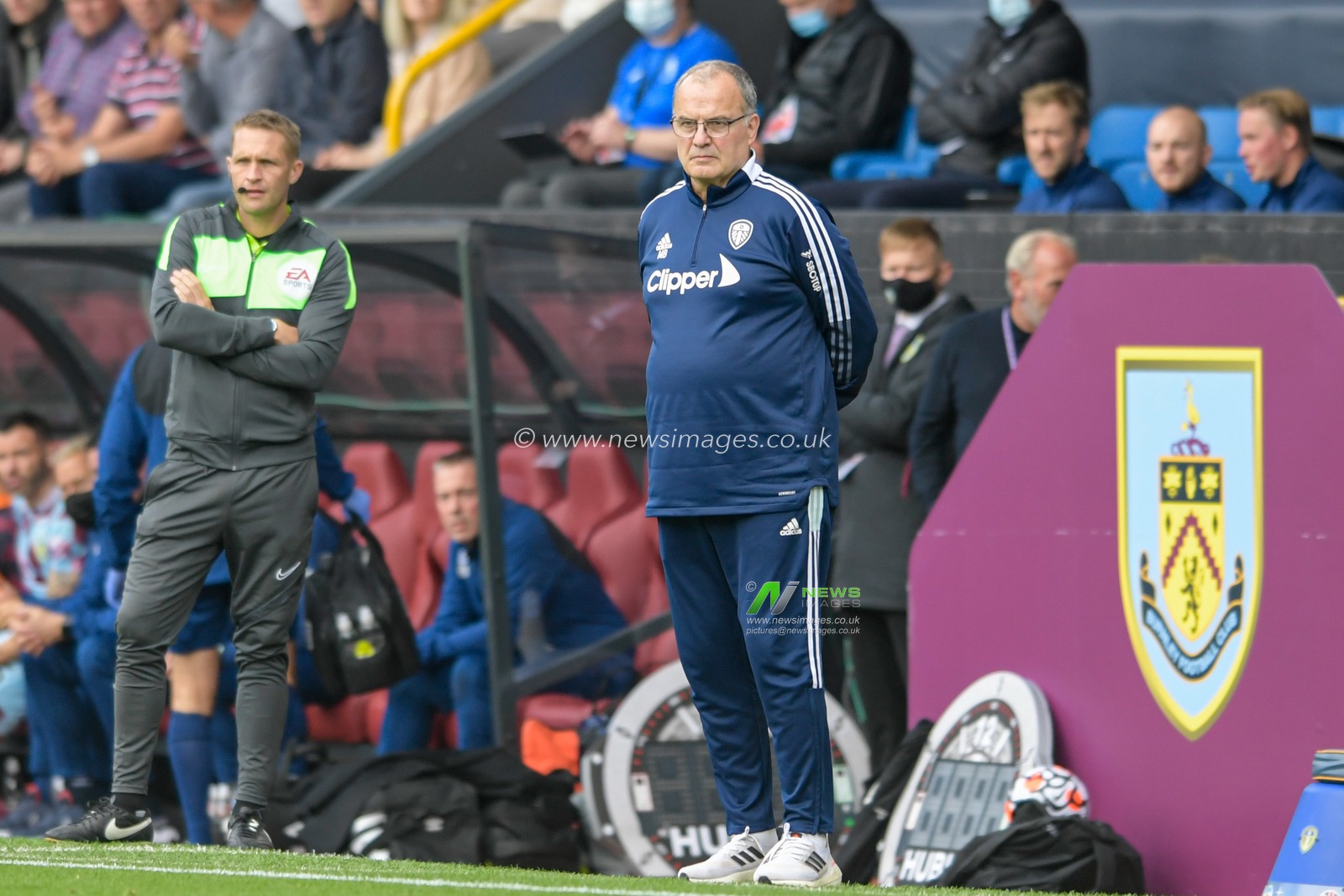 Marcelo Bielsa manager of Leeds United watches the game from the technical area