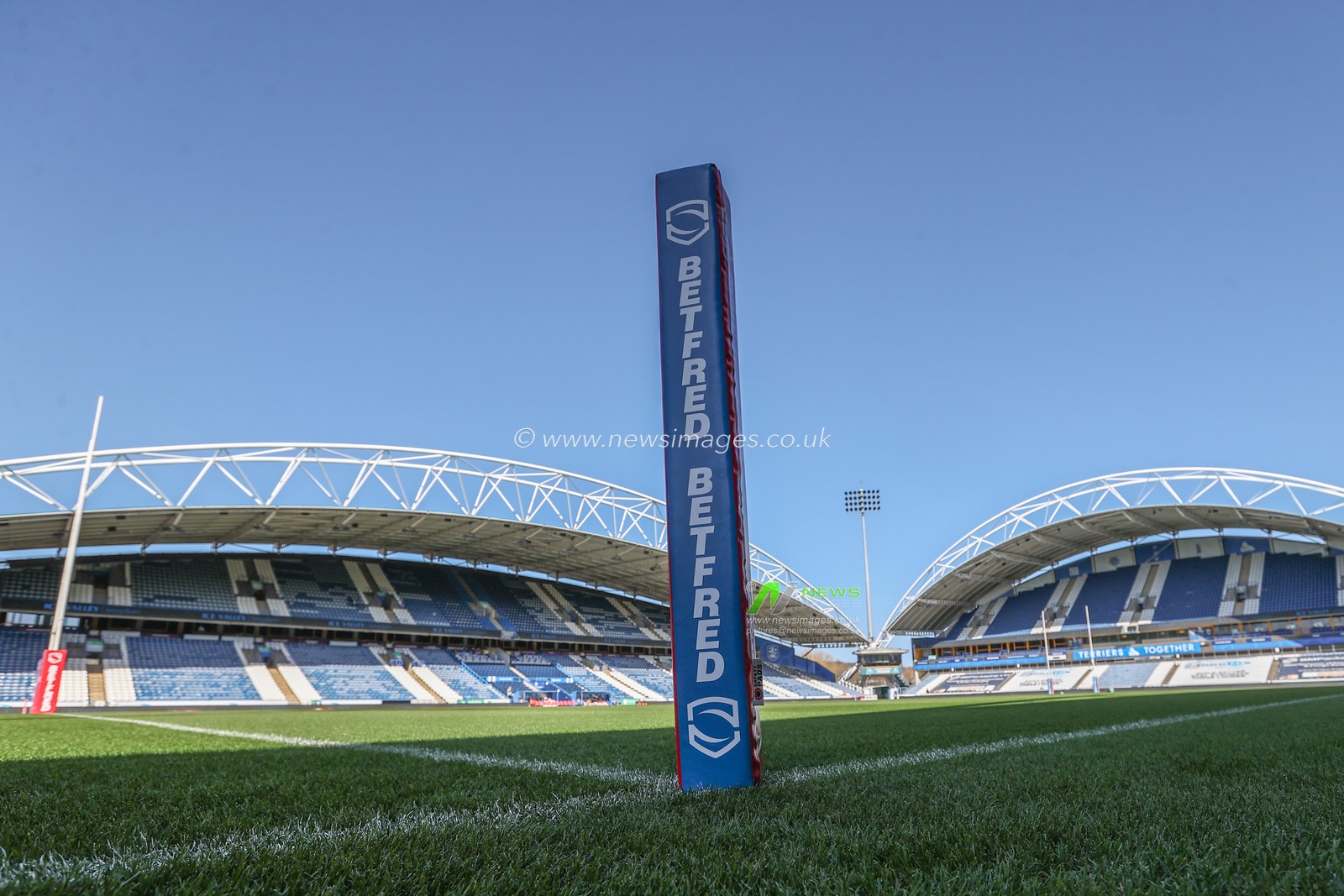 A general view of John Smithâ€™s Stadium during the Betfred Super League Round 6 match Huddersfield Giants vs Hull KR at John Smith's Stadium, Huddersfield, United Kingdom, 30th March 2025

(Photo by Alfie Cosgrove/News Images)