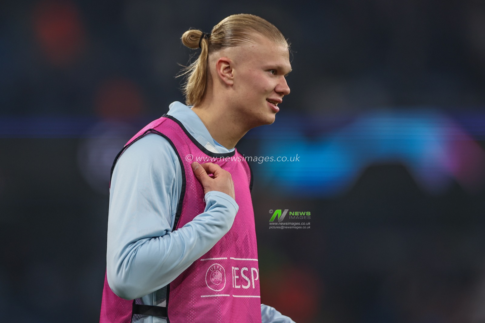 Erling Haaland  of Manchester City in the pregame warmup session during the UEFA Champions League match Manchester City vs F.C. Copenhagen at Etihad Stadium, Manchester, United Kingdom, 6th March 2024

(Photo by Mark Cosgrove/News Images)