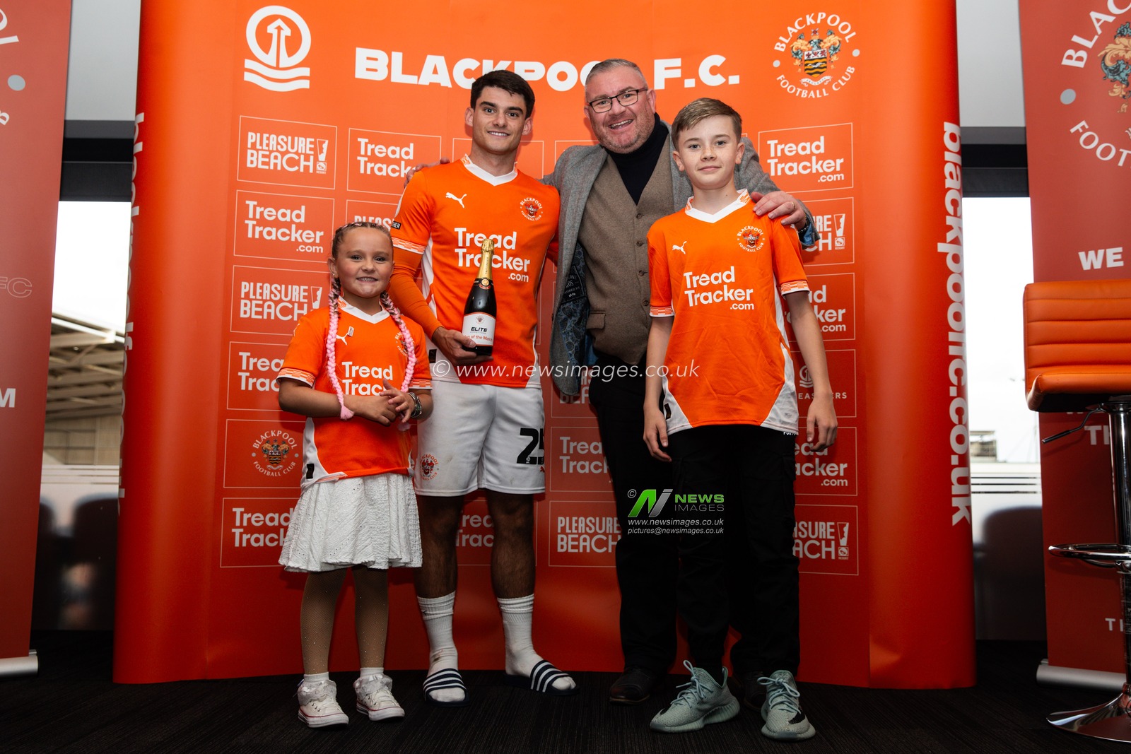 during the Sky Bet League 1 match Blackpool vs Burton Albion at Bloomfield Road, Blackpool, United Kingdom, 28th September 2024

(Photo by Gareth Evans/News Images)